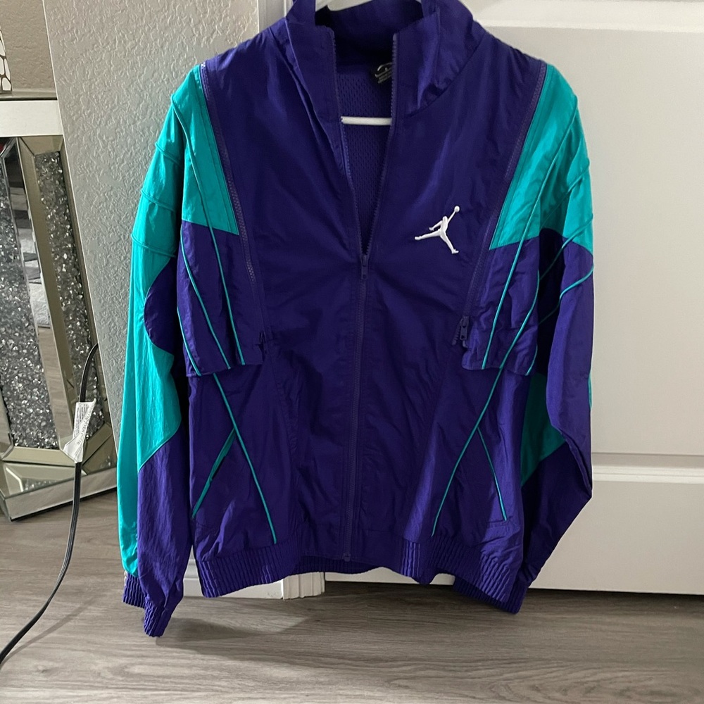 COPY - Men’s Jordan grape jacket with zip off arms